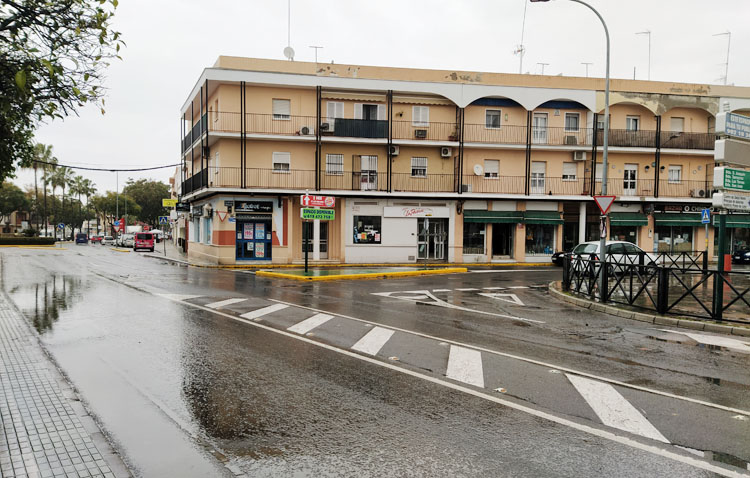 El PSOE de Utrera denuncia la «parálisis de la ejecución de la rotonda del cruce de Santiago Apóstol con María Auxiliadora»