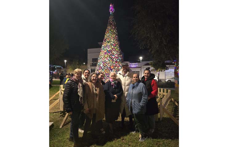 Mercadillo navideño en la barriada La Gordilla