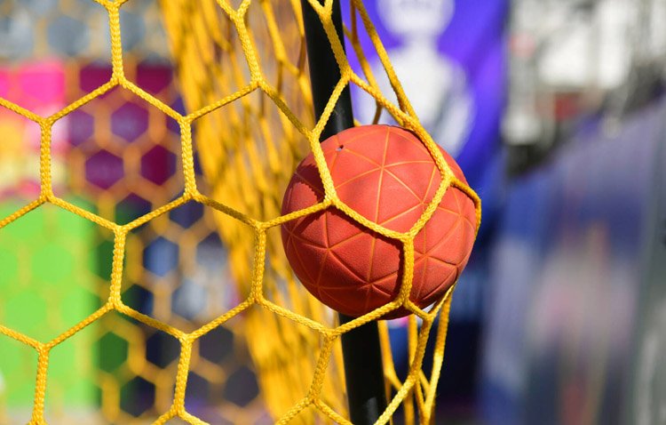 El Club Balonmano de Utrera representará la localidad en el torneo de veteranos de Málaga