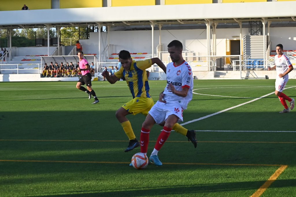 El C.D. Utrera desembarca en Rota para disputar un amistoso frente al Ceuta