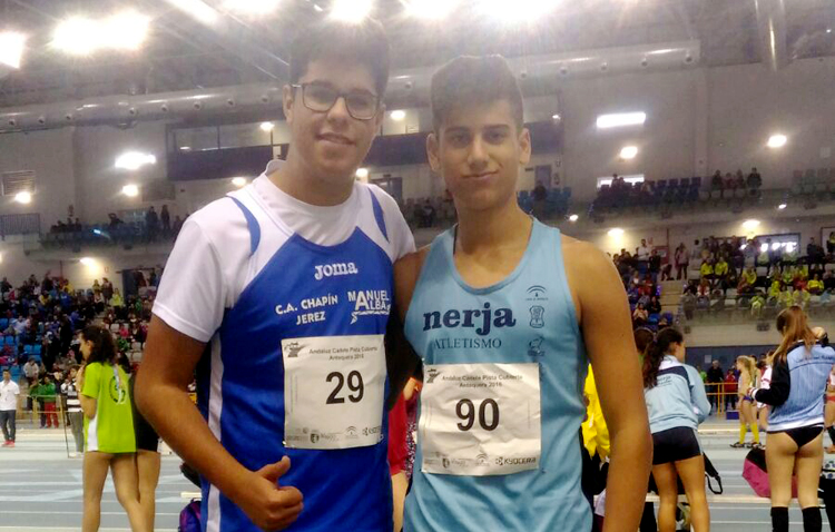 El utrerano Adrián Romero, finalista de lanzamiento de disco en el campeonato andaluz de Nerja
