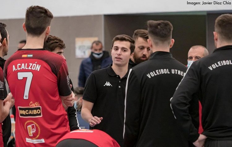 El utrerano Ángel Ocaña, elegido entrenador asistente del centro nacional de tecnificación de voleibol masculino