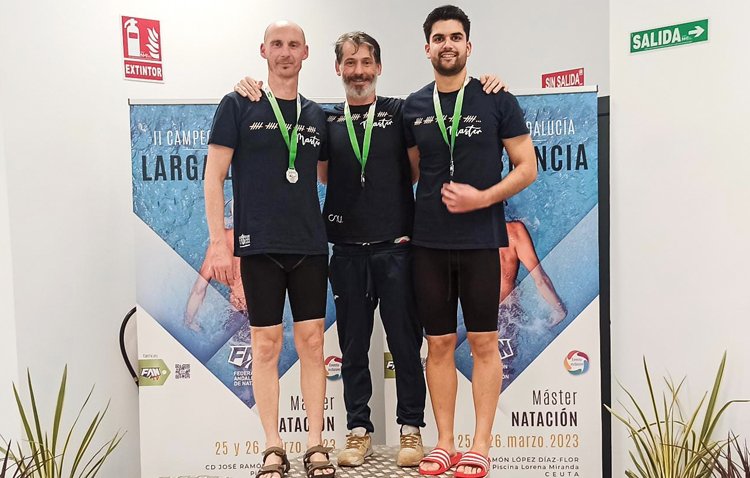 Excelentes resultados del Club Natación Utrera en el campeonato andaluz máster de larga distancia