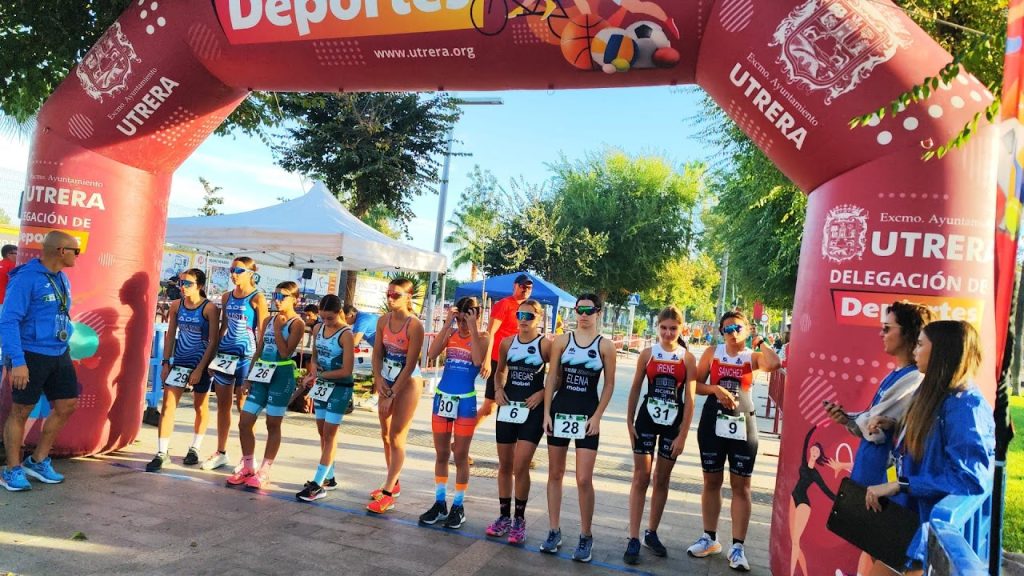 Casi 150 niños disfrutaron del II Duatlón Cros de Menores