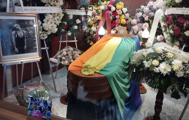 Emotiva despedida en Utrera al carismático Fernando ‘La Estrella’ [VÍDEO]