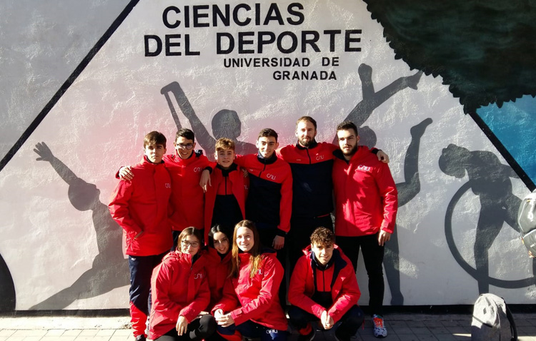 El Club Natación Utrera, presente en II Trofeo internacional de natación «Granada Ciudad Universitaria»