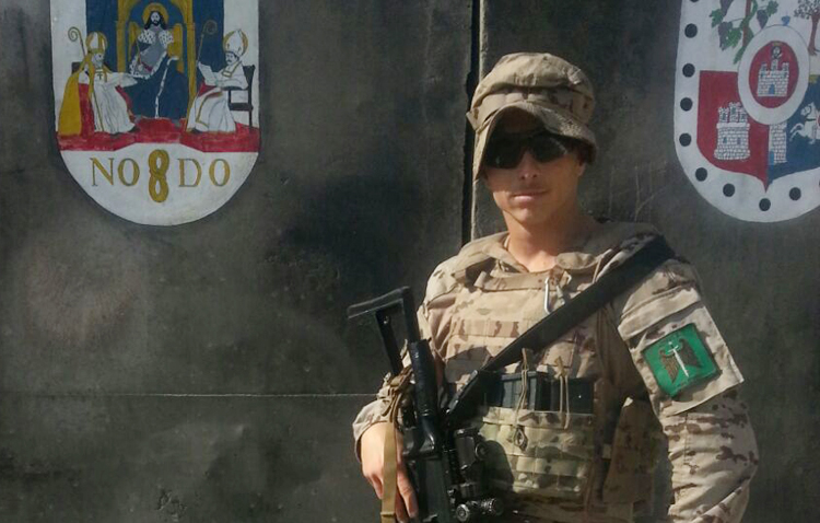 Un joven paracaidista utrerano lucha en Irak contra el Daesh