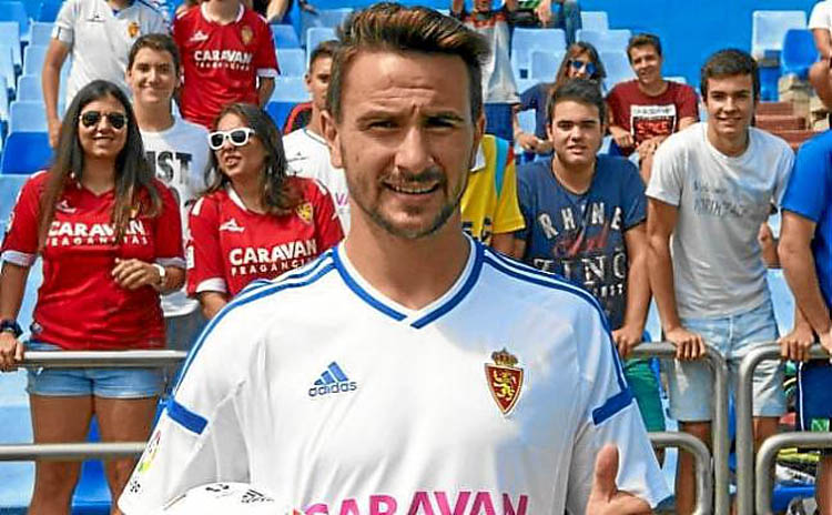 El utrerano Juan Muñoz emprende una nueva aventura en el Real Zaragoza