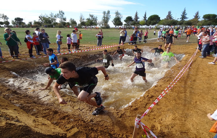 Deporte y diversión en el parque del V Centenario