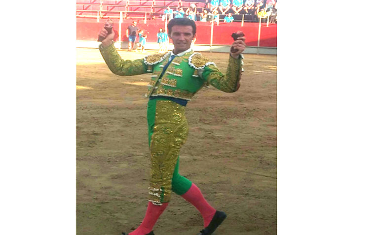 El torero Luis Vilches firma dos grandes actuaciones en Almorox (Toledo) y Briviesca (Burgos)