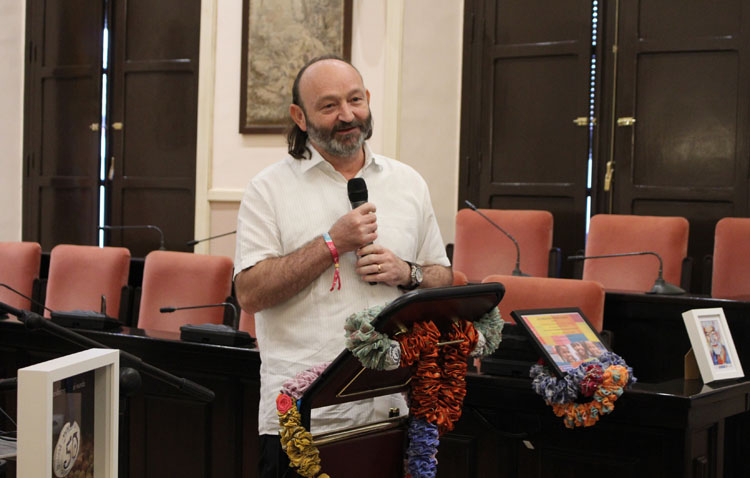 Un reconocimiento a Utrera por su solidaridad con la Fundación Vicente Ferrer