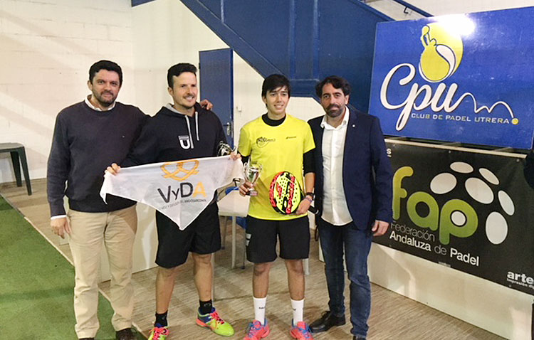 Éxito de participación en el Campeonato Provincial Absoluto de Pádel
