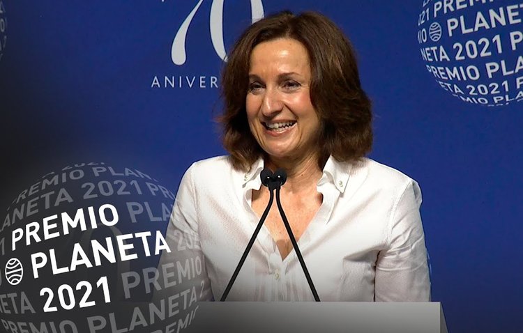 Una lectura continuada de poesía y un encuentro con la prestigiosa escritora Paloma Sánchez-Garnica abren la ‘Semana del libro y la lectura’ en Utrera