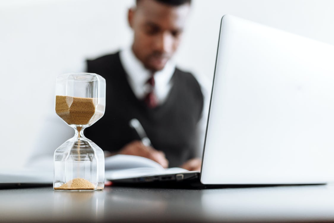 Cómo obtener certificados y realizar trámites online