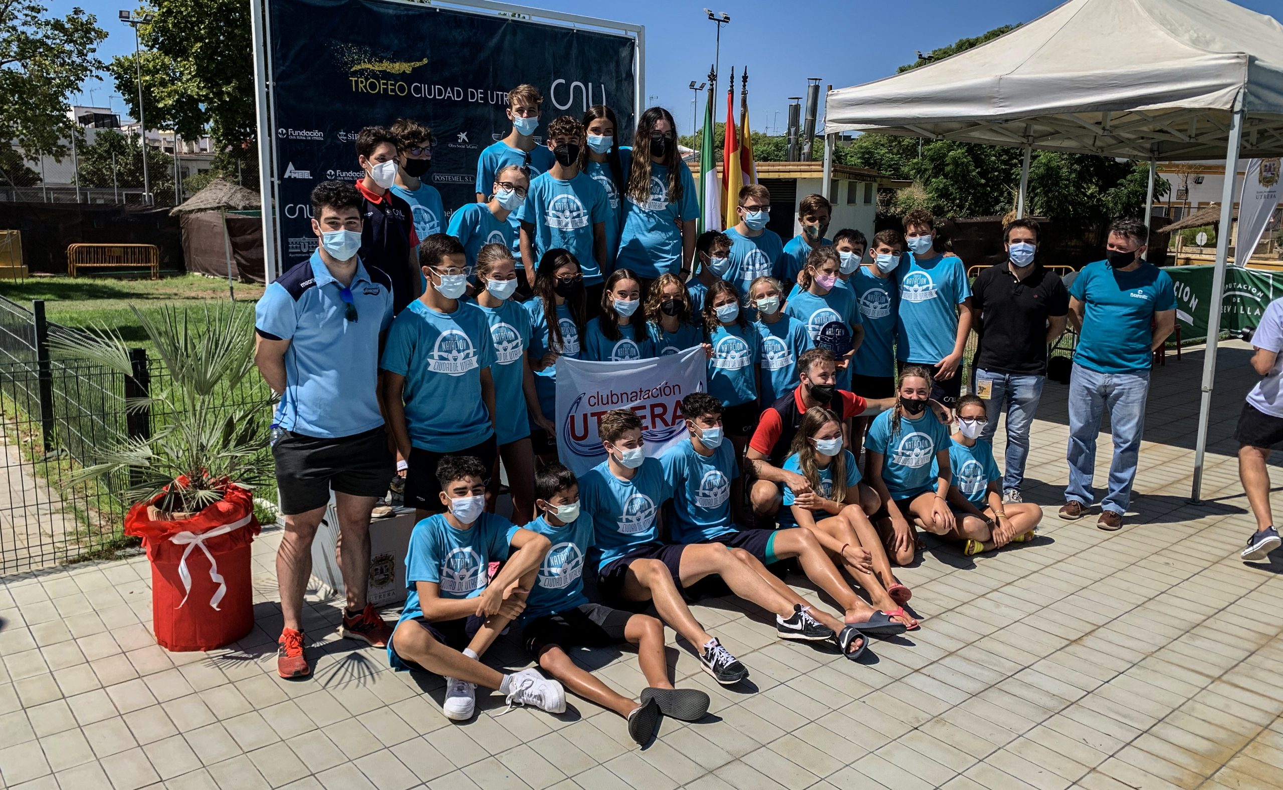 La piscina de Consolación vivió la fiesta de la natación con motivo del trofeo ‘Ciudad de Utrera’