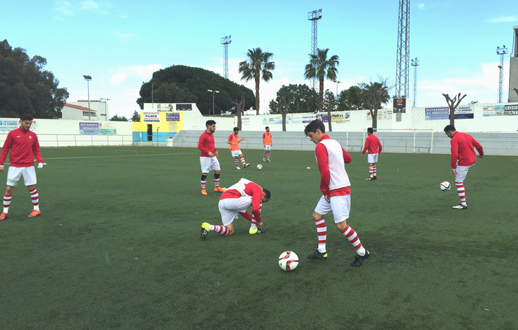 Conil CF 0 – 2 C.D. Utrera: Los blanquirojos consiguen la primera victoria fuera de casa