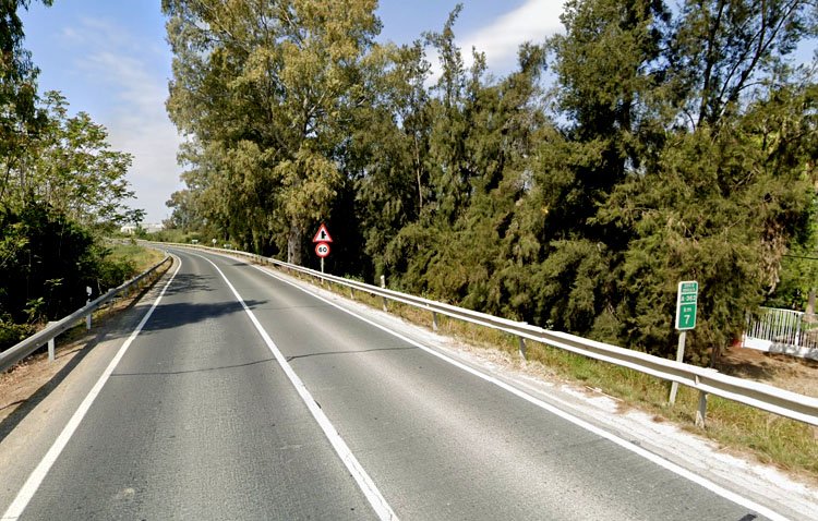 El PSOE acusa a Francisco Jiménez e Isabel González de «negarse a reivindicar» el desdoble de la carretera de Los Palacios