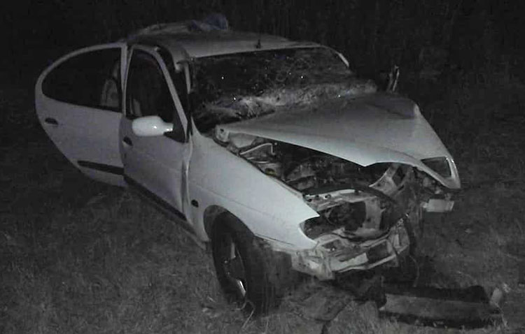Un fallecido y tres heridos en un accidente entre dos turismos registrado en el término municipal de Utrera