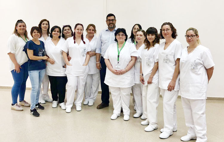 Nace un servicio de acompañamiento para que los mayores de Utrera «no se sientan solos»