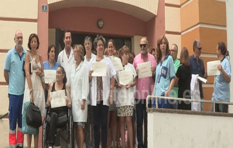 Manifestación de apoyo a un médico agredido en Utrera