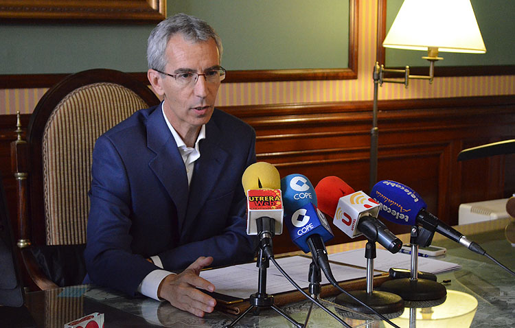 Francisco Jiménez: «Gracias por haberme dado la oportunidad de ser alcalde de esta maravillosa ciudad»