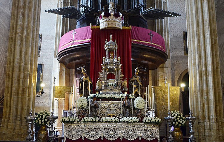 Un amplio programa de actos en la hermandad del Redentor Cautivo como antesala a la salida extraordinaria de la custodia