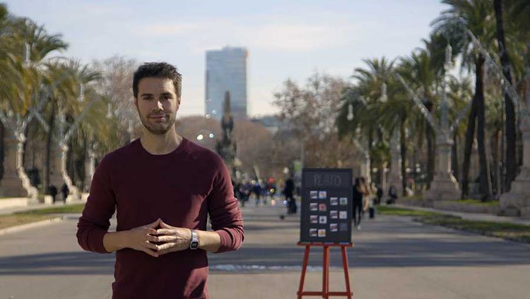 Un nuevo proyecto para el utrerano Álvaro Carmona, que aterriza como presentador en La 2
