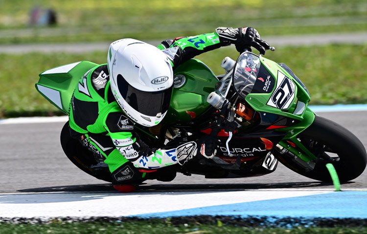 El piloto Álvaro Chichurri consigue su primera victoria en la categoría MiniGP 110 del Campeonato de España