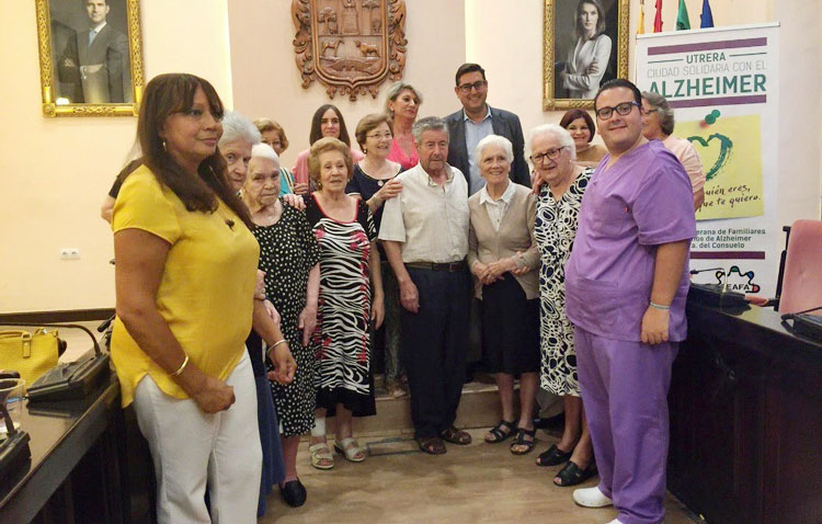 Utrera se declara «Ciudad solidaria con el alzheimer»