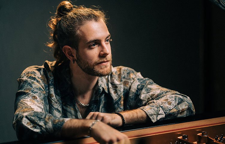 El pianista utrerano Andrés Barrios actuará en el prestigioso festival internacional de jazz de San Javier