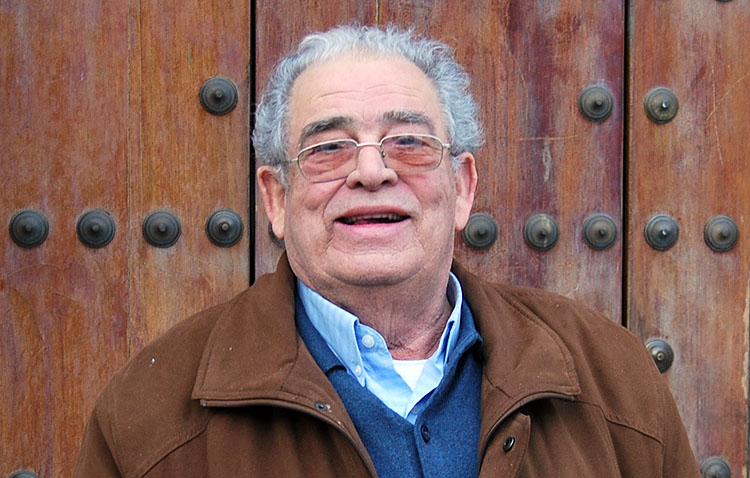 Fallece el conocido utrerano Antonio Carmona González