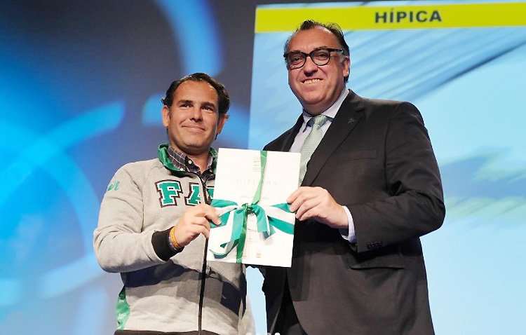 El jinete utrerano Antonio Cejudo, premiado con una beca por el Plan Andalucía Olímpica