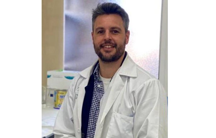 El científico utrerano Antonio Jesús Boza, premiado por su investigación para luchar contra el Alzhéimer