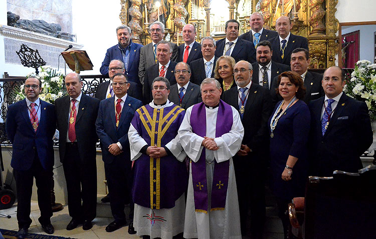 Utrera comienza su curso cofrade de la misericordia (IMÁGENES)