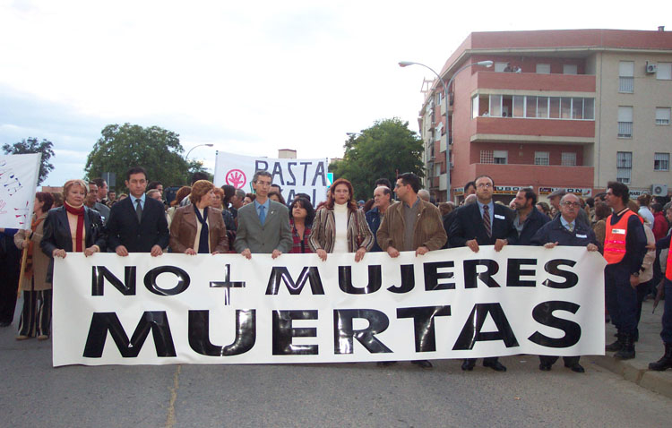 «Hemos tenido que aguantar que un asesino se pasee por Utrera y nos insulte» (AUDIO)