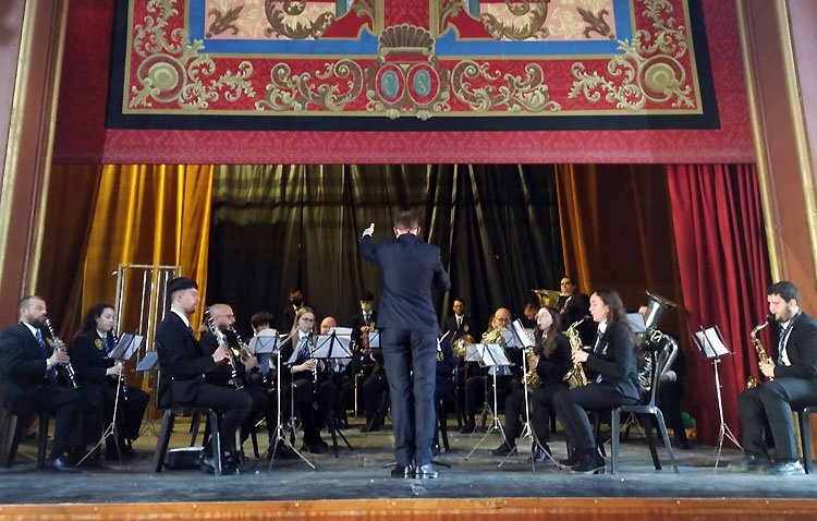 La Asociación Musical Utrerana pone en marcha una ‘Escuela de música’ con formación profesional
