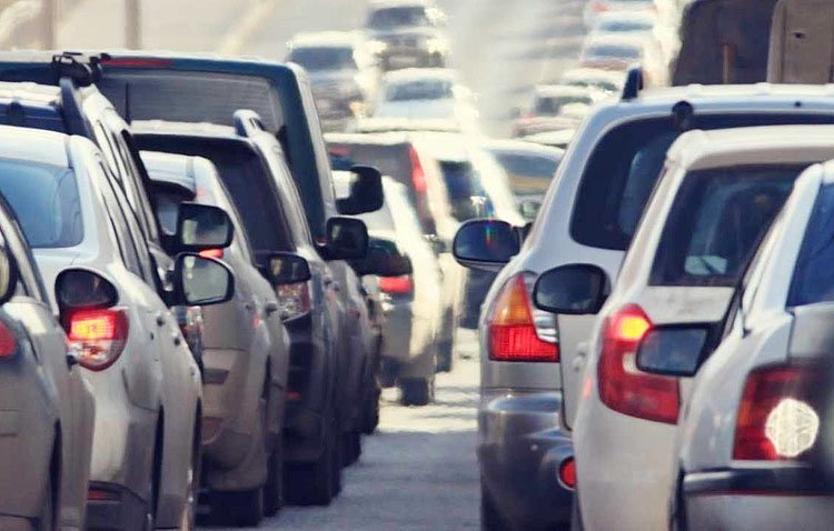 Más de la mitad de los utreranos dedican entre 20 minutos y una hora al día en sus desplazamientos al trabajo o a estudiar
