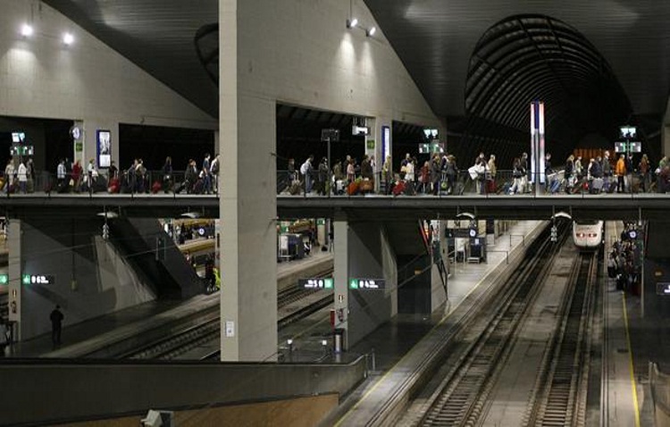 El AVE Sevilla-Madrid, el primer tren que tendrá wifi