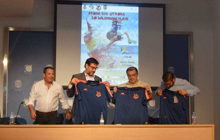 La ciudad de Utrera, primera parada nacional del «Arena 500» de balonmano playa