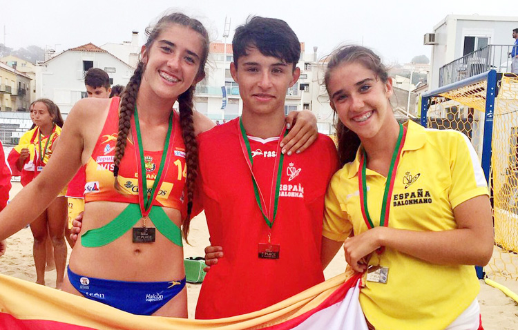 Éxito para tres utreranos en el Campeonato de Europa de balonmano playa
