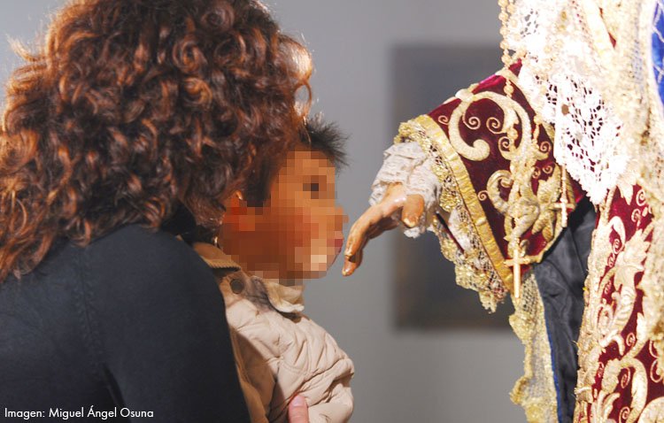 El Arzobispado propone a todas las hermandades de Utrera que celebren besamanos o besapiés del 4 al 8 de diciembre