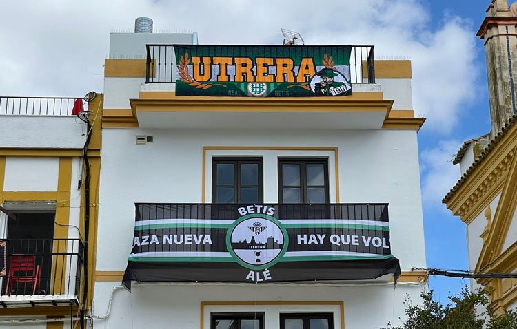 El centro de Utrera, más verdiblanco que nunca de cara a la final de Copa del Rey