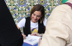 Boticaria García en Utrera: “Qué debemos comer y cómo debemos mover nuestros músculos, lo que llamo el Tris-Tras’ (Galería de imágenes)