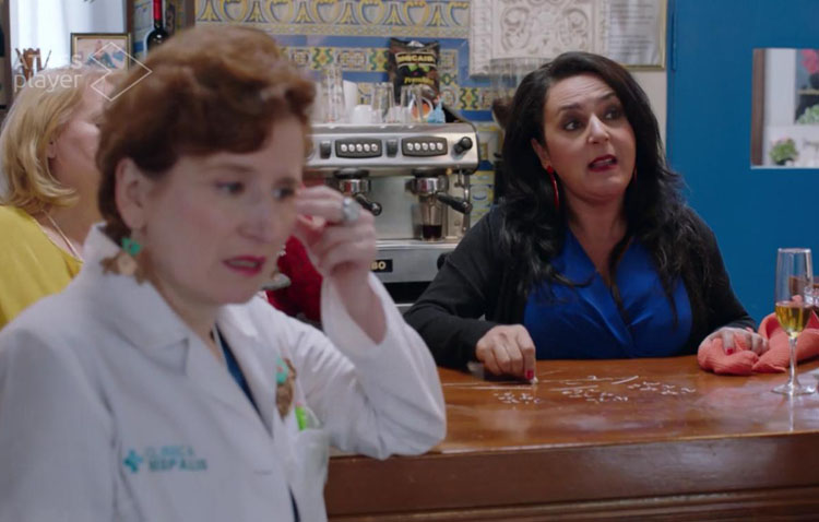 La empresa utrerana Cafés Macaibo vuelve a la televisión nacional con la serie «Allí abajo»
