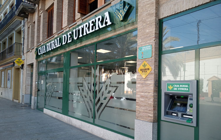 Caja Rural de Utrera lanza unas recomendaciones cruciales para evitar que sus clientes sean estafados por internet