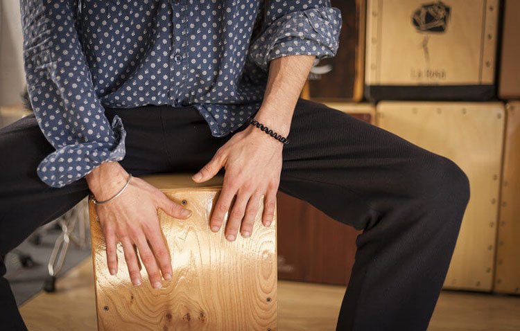 Un taller de percusión flamenca en Utrera para mejorar las habilidades directivas