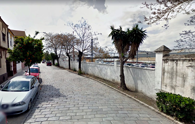 Entra a robar en una casa pero huye al comprobar que estaba habitada