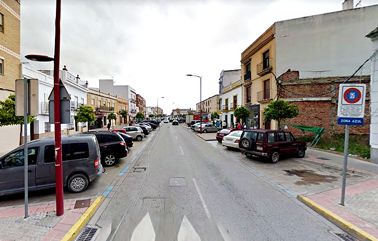 La calle Molares dejará de estar regulada por la zona azul