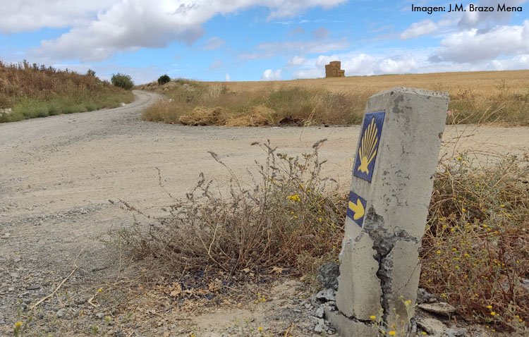 Revientan uno de los monolitos del Camino de Santiago en Utrera
