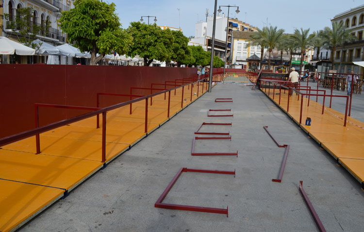 Más palcos, espacio para los discapacitados y sillas de alquiler diario a bajo coste en la ampliación de la carrera oficial